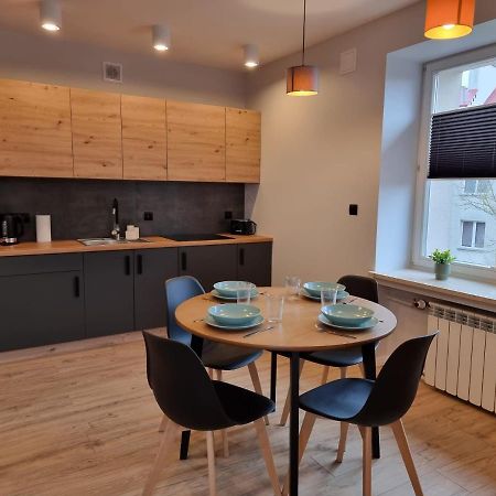 Piekny Apartament Przy Parku, Blisko Dworca, Centrum Radom Luaran gambar